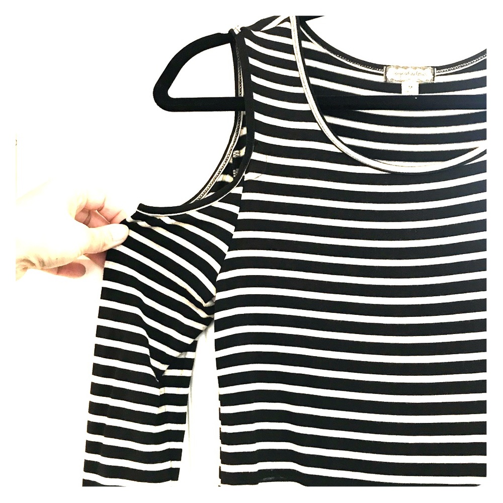 Black & tan stripped cold shoulder body suit